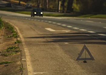 Minor collision in Cyprus with vehicles moved to a safe location